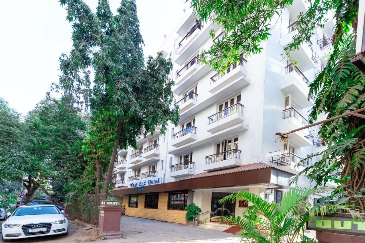 West End Hotel Mumbai  Buitenkant foto